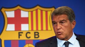 Barcelona metido num buraco