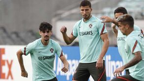 Trincão e Raphaël Guerreiro dispensados da Seleção Nacional