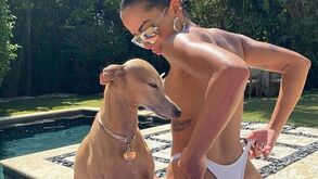 Anitta dá tudo em foto que já está a bater recordes