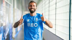 Sérgio Oliveira agradece Dragão de Ouro a Pinto da Costa