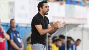 Xavi admite treinar o Barcelona: «Estou aberto a qualquer possibilidade»