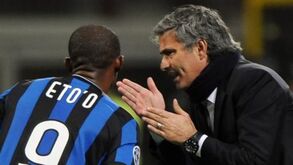 Samuel Eto’o recorda Inter de Mourinho: «Tínhamos uma equipa de lutadores com um treinador único”