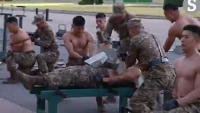 Militares da Coreia do Norte deixam meio mundo de boca aberta com esta exibição de artes marciais