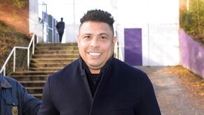 Ronaldo confessa sonho de comprar clube inglês