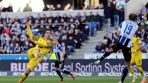 O grande golo de Hummels ao Arminia Bielefeld