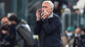 Em Itália dizem que donos da Roma não gostaram das críticas de Mourinho aos jogadores