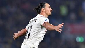 Aos 40 anos, eis o primeiro autogolo da carreira de Ibrahimovic
