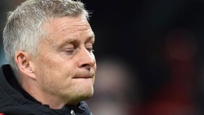 Carragher: «Manchester United tem medo de despedir Solskjaer e substitui-lo por alguém como Mourinho»