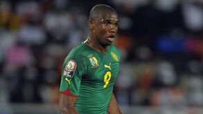 Eto'o em maus lençóis: camaronês pode cumprir pena de prisão por caso de paternidade