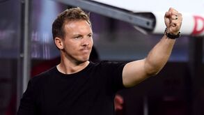 Nagelsmann viu o jogo com o Benfica... na cozinha: «Tinha um curto caminho até ao chá!»