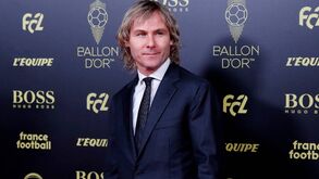 É por isto que ele pode gritar com o chefe: Nedved é um dos reis de Turim