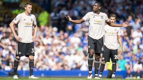 «Balneário do Manchester United faz lembrar um campo de férias: todos fazem o que querem»