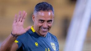 Al Taawon, de José Gomes, alcança primeira vitória na Liga saudita