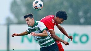 Sporting e Benfica empatam no dérbi e leões seguram liderança