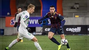 Luís Mata leva a melhor em duelo de portugueses na liga polaca