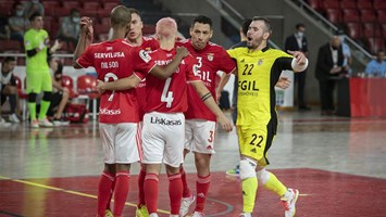 Leões de Porto Salvo-Benfica, 2-3: Águias arrancam vitória a ferros -  Futebol - Jornal Record