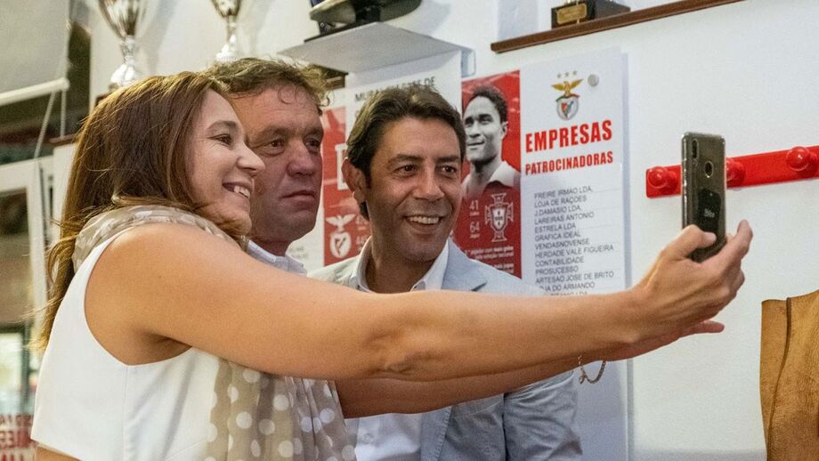 Rui Costa aclamado em Vendas Novas: «Não estou a vender banha da cobra»