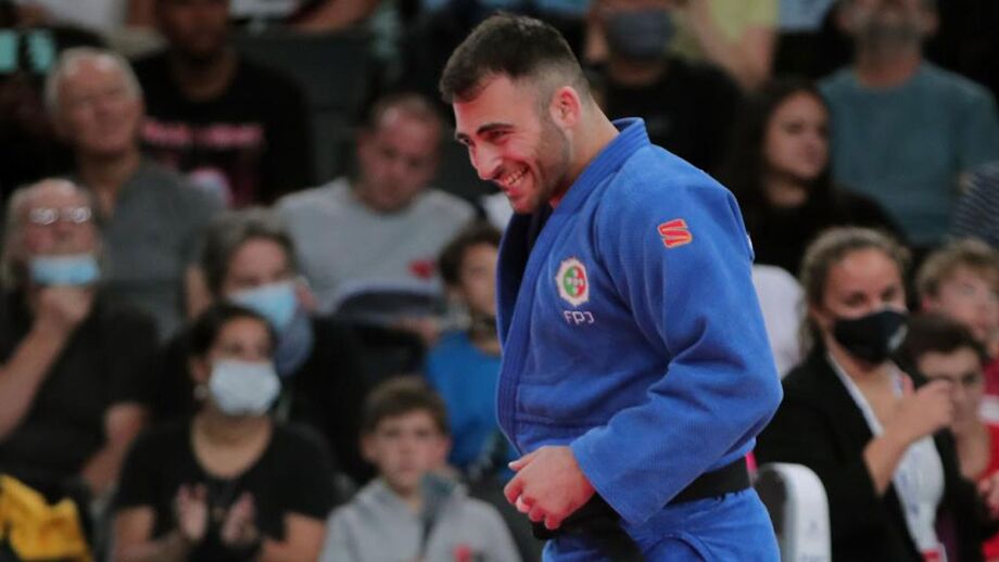Anri Egutidze medalha de bronze nos -90 kg do Grand Slam de Paris
