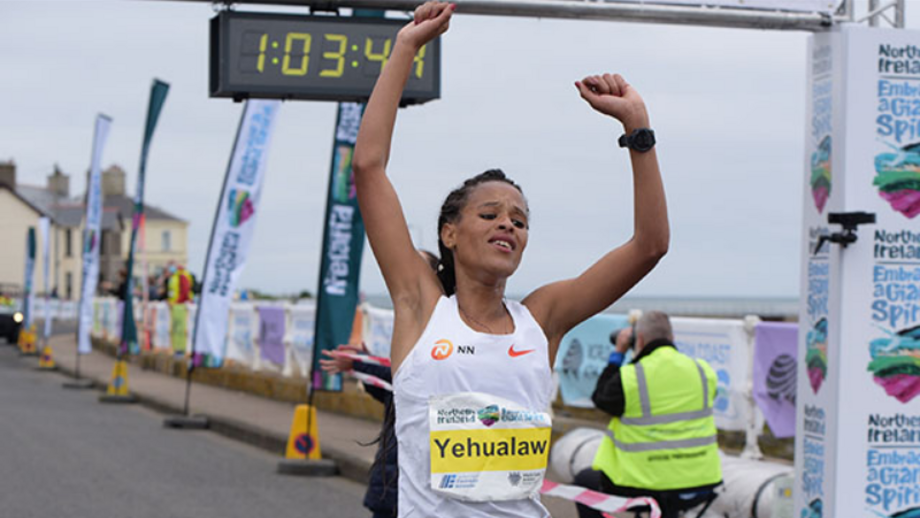 Etíope vê escapar recorde do Mundo da meia maratona por causa de... 54 metros