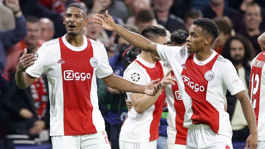 Ajax-PSV Eindhoven: líder e vice-líder da Holanda travam forças na 10.ª jornada