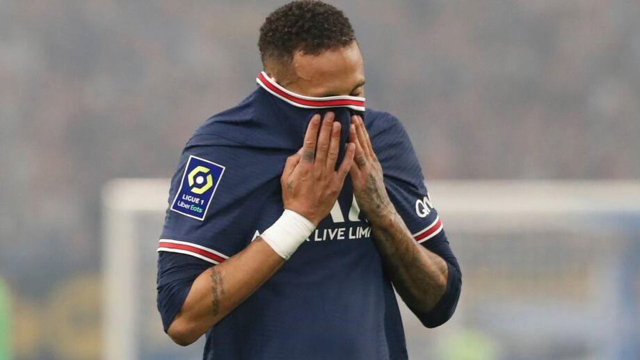 Neymar volta a ser criticado em França: «É um peso para o coletivo»