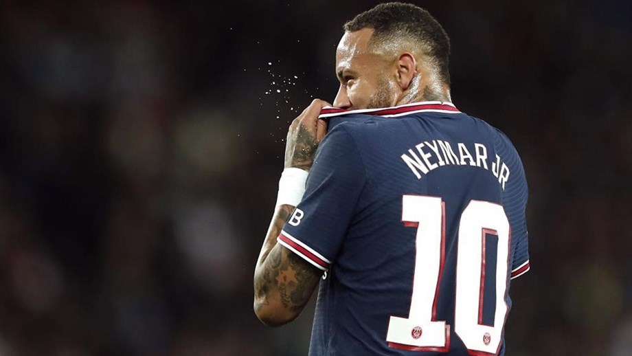 6 - Neymar (PSG, 100 M €)