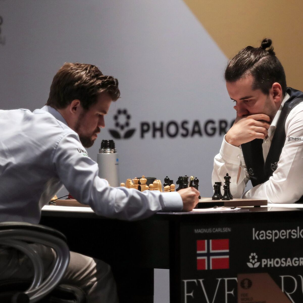 NOTÍCIA URGENTE para o xadrez no dia: FIDE anuncia o FIM do EMPATE! (1o de  Abril 😂😂😂) 