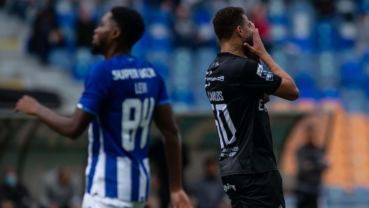 Académica-FC Porto B, 1-1: Estudantes voltam empatar e complicam luta pela  subida de divisão - Futebol - Jornal Record