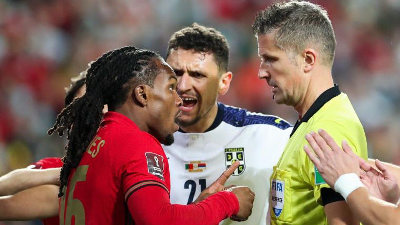 Renato Sanches amarelado na segunda parte