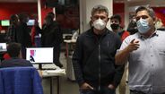 Balakov e o filho estiveram ontem nas instalações de Record. Uma visita inesquecível