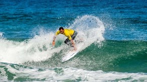 Vasco Ribeiro e Francisca Veselko eleitos surfistas do ano