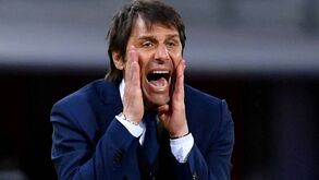 Tottenham em avançadas conversações com Antonio Conte: acordo estará por horas 