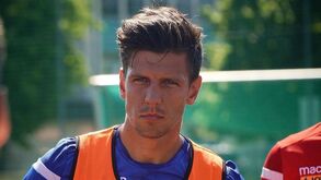 Jogador sofre paragem cardiorrespiratória em jogo da Segunda Divisão na Noruega