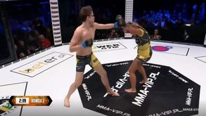Surreal: o polémico combate de MMA entre uma mulher e um homem