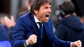 O último 'Rei de Londres': Conte assume Tottenham depois da glória com o Chelsea