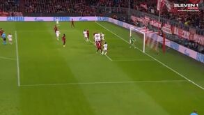O golo de Morato no Bayern Munique-Benfica
