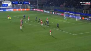 O grande golo de Cristiano Ronaldo nos descontos que evitou a derrota do Manchester United