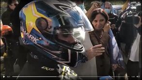 Banho de multidão na partida de Miguel Oliveira para o Algarve