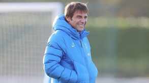 Antonio Conte quer Tottenham 