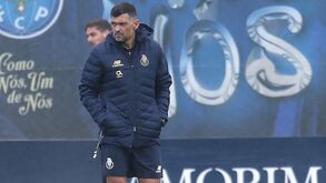 Marcano e Uribe já treinam condicionados e estão entre os 26 convocados para os Açores