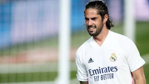 Isco riscado dos planos de Ancelotti, garantem em Espanha