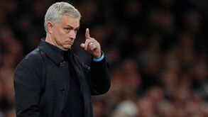 Guardiola é líder absoluto mas em Itália manda a Roma de Mourinho: O ranking das equipas mais “sustentáveis”