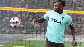 Rafael Leão: «Ibra ou Ronaldo? Estou mais contente por partilhar o campo com Cristiano»