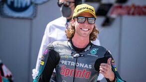 Um rebelde Darryn Binder: agressivo a conduzir no Moto3 e a caminho do MotoGP