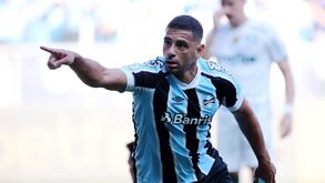 América Mineiro-Grémio: formação de Porto Alegre ainda sonha com a permanência