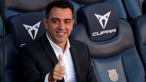 Xavi Hernández faz mexer o Barcelona