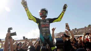 GP Valência: Miguel Oliveira em 14.º e Rossi no top 10 em dia de pódio dominado pela Ducati