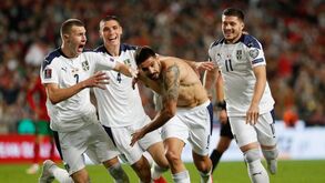 Jogadores sérvios doaram a instituição prémio recebido pela qualificação para o Mundial'2022