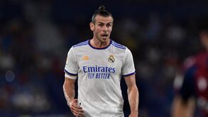 Gareth Bale lesiona-se na seleção galesa e está fora das contas