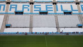Marselha punido com um jogo à porta fechada na liga francesa